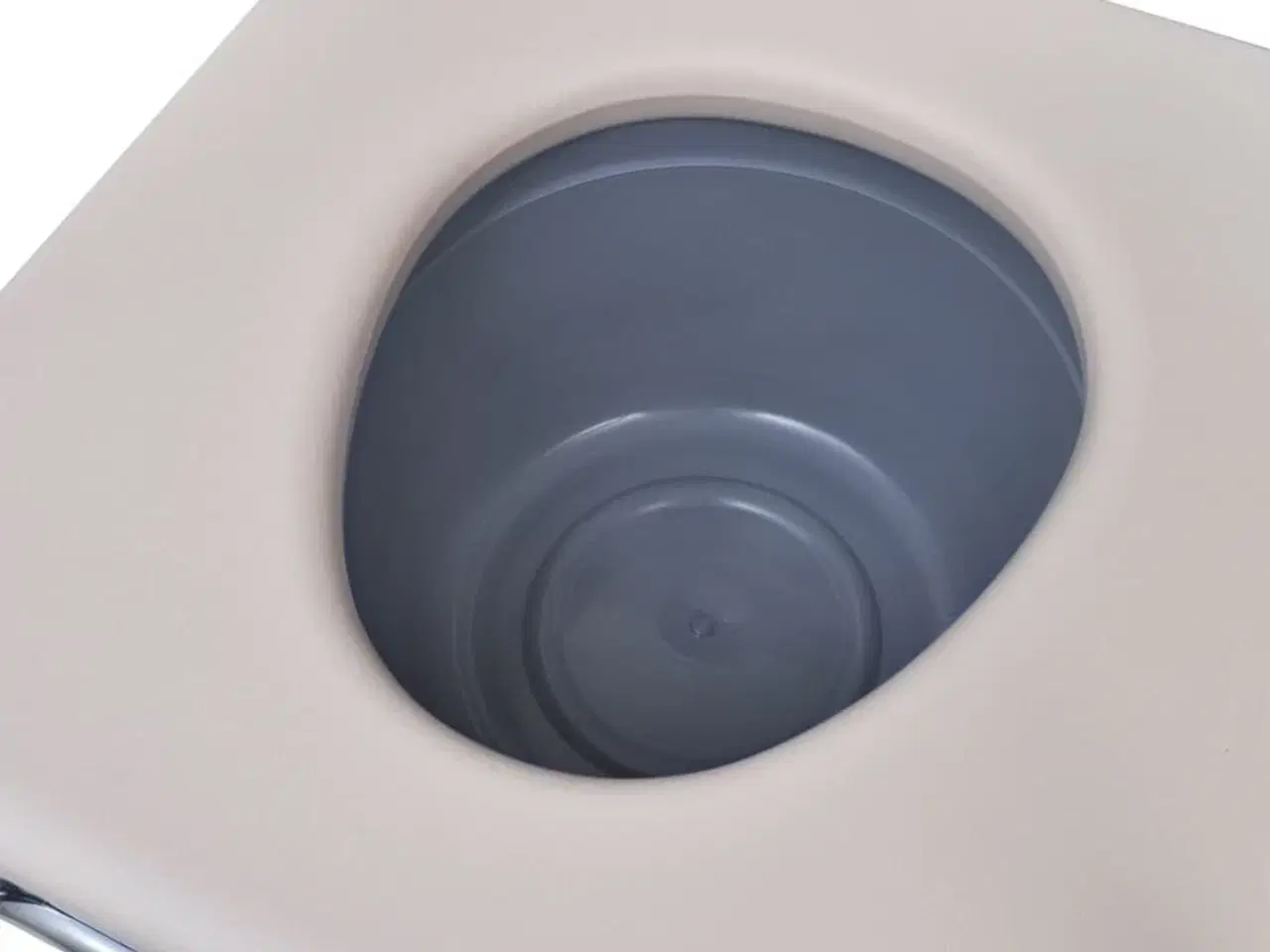 Billede 6 - Toiletstol stål sort