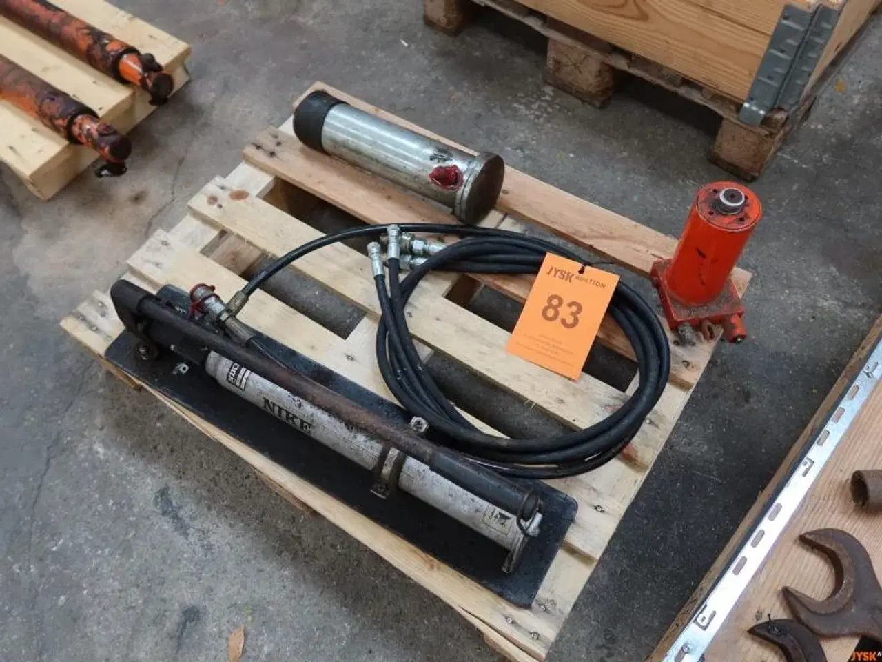 Billede 1 - HYDR. PRESSER /