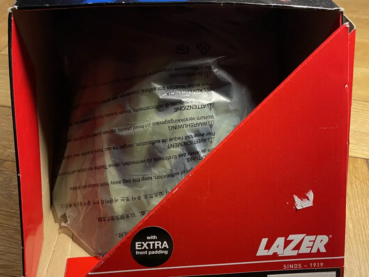 Billede 2 - Cykelhjelm model Lazer