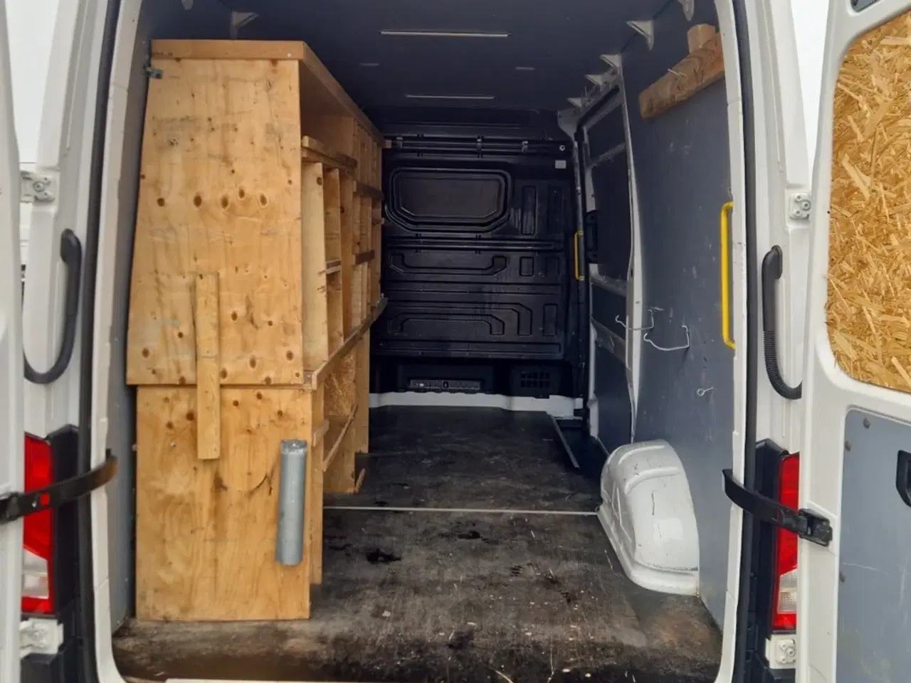Billede 11 - VW Crafter 35 2,0 TDi 140 Kassevogn L3H3 aut.