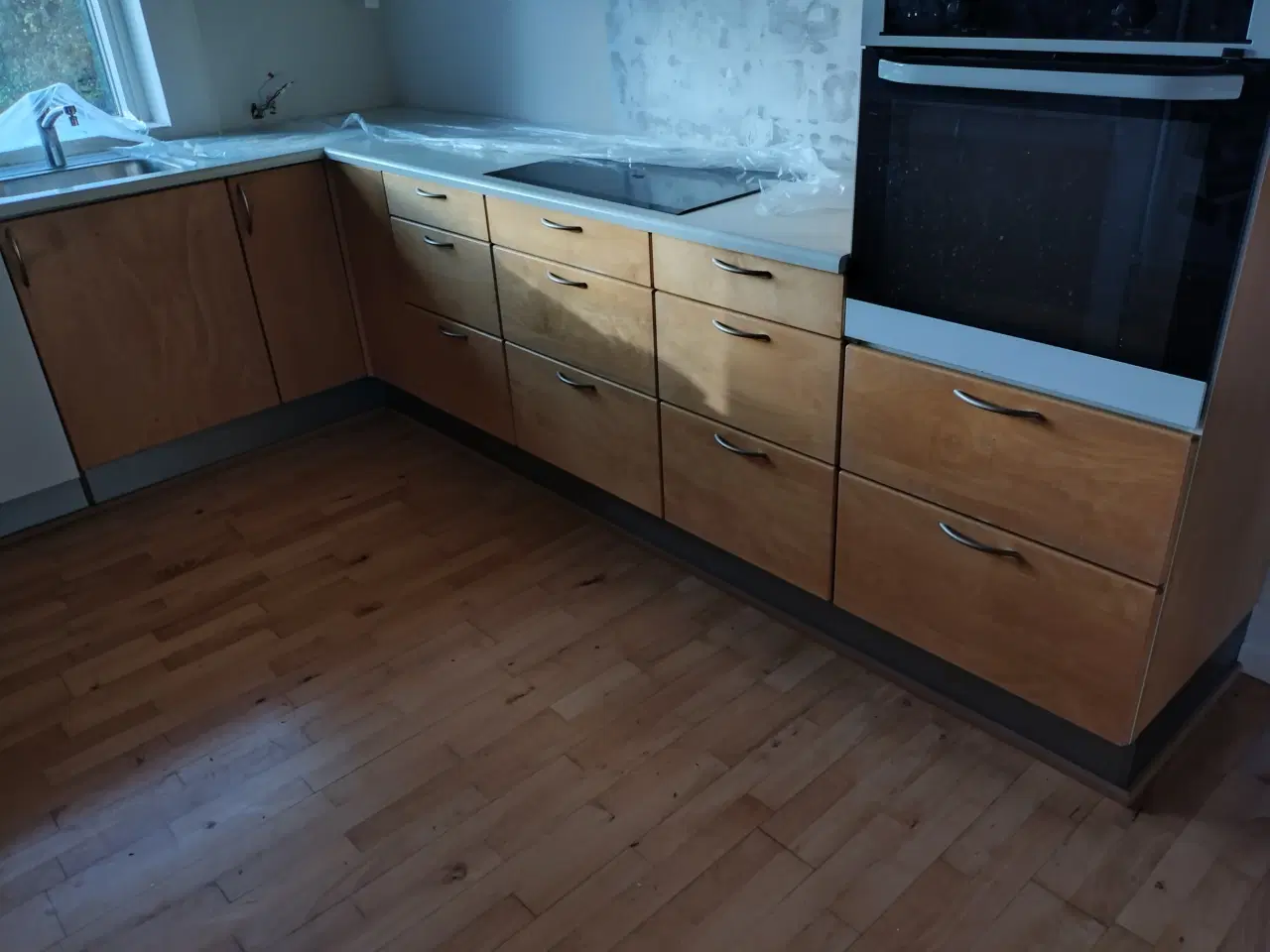 Billede 2 - HTH skabslåger og skuffer, uden greb