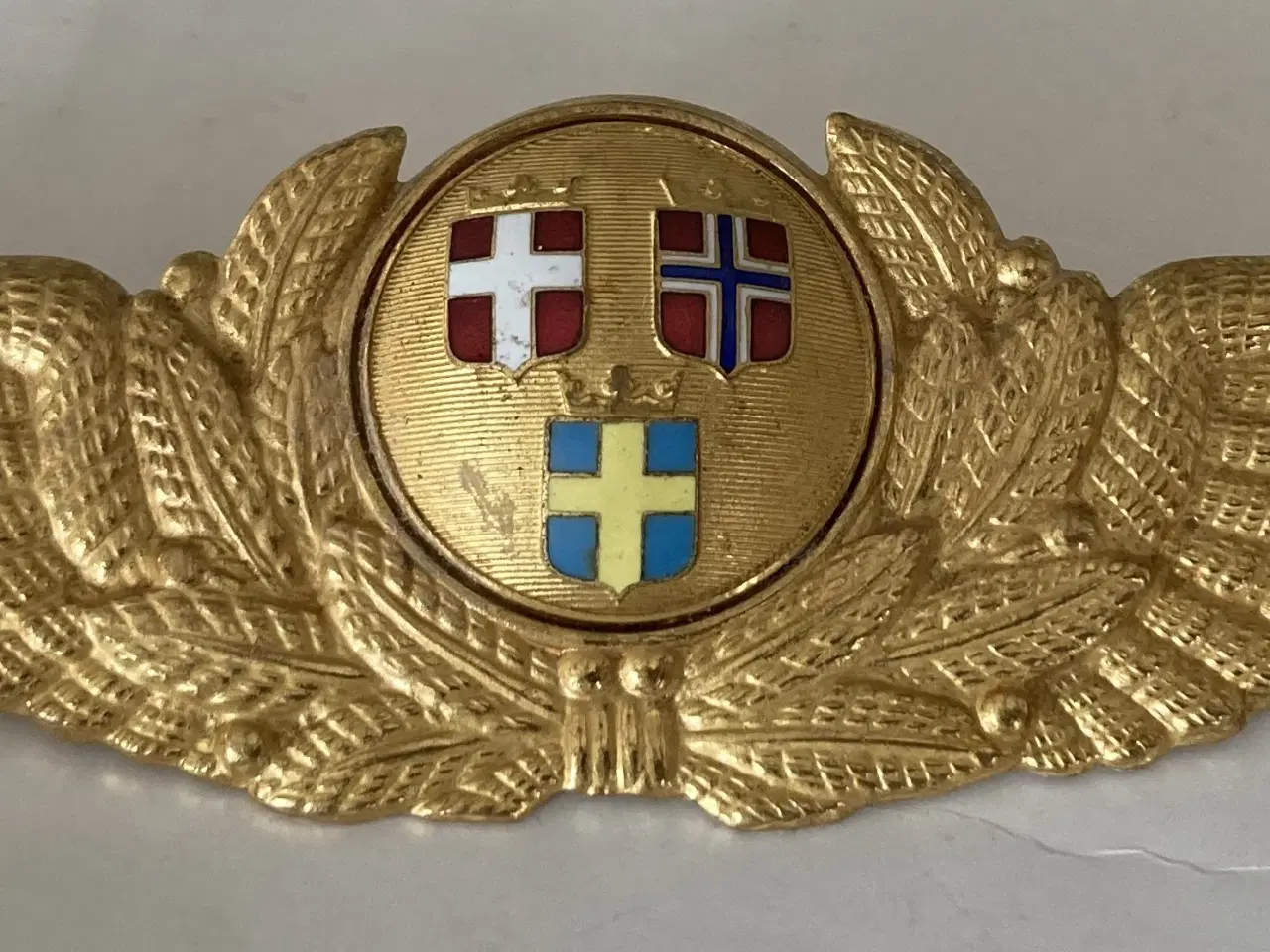 Billede 1 - Kasket emblem Flyselskab SAS Kaptajn (stor model)
