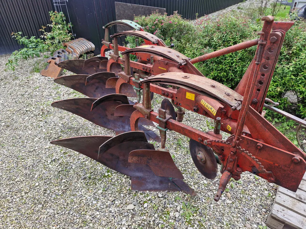 Billede 1 - Kverneland plov 