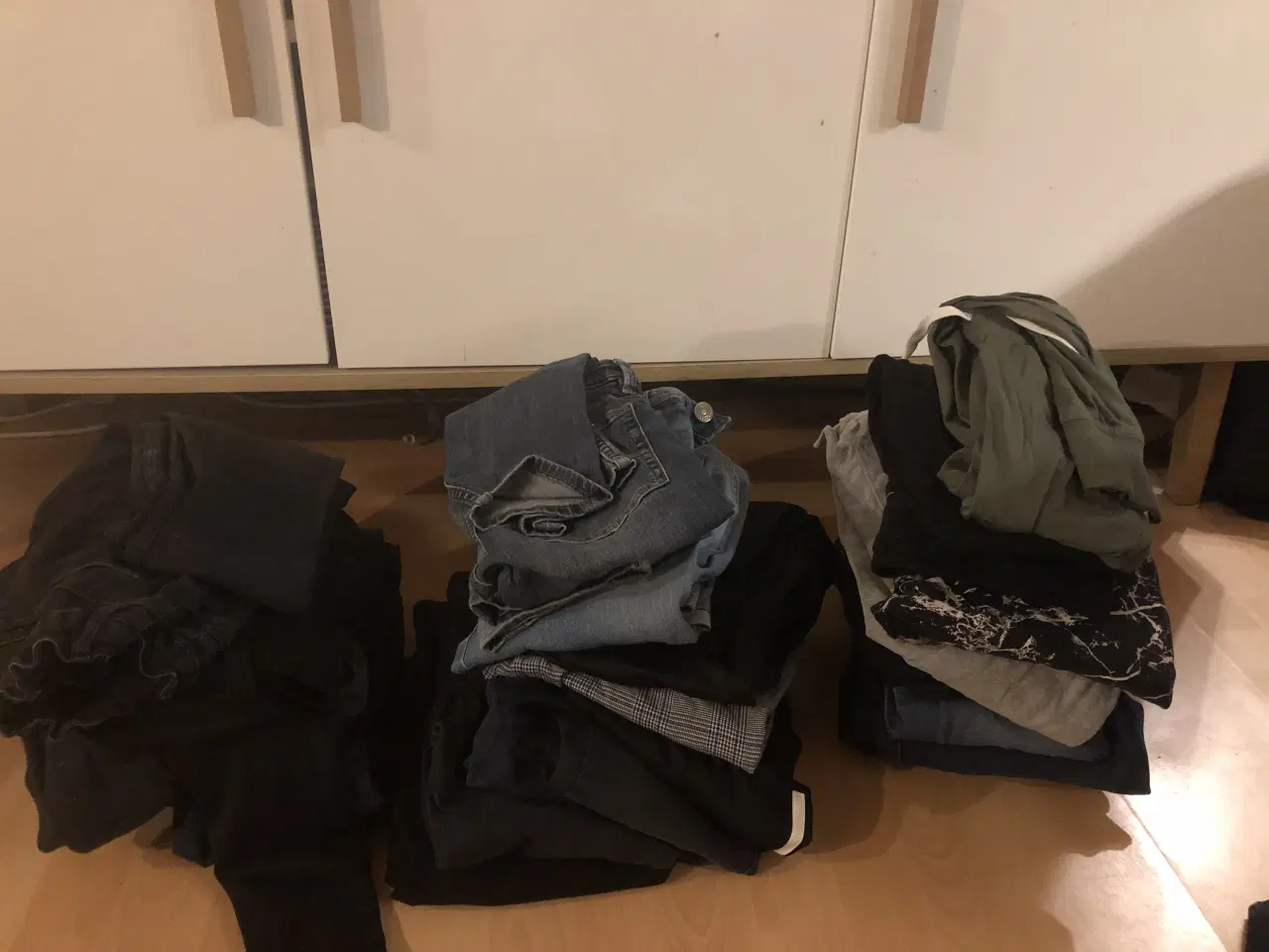 Billede 5 - Tøjpakke str 146-152 dreng