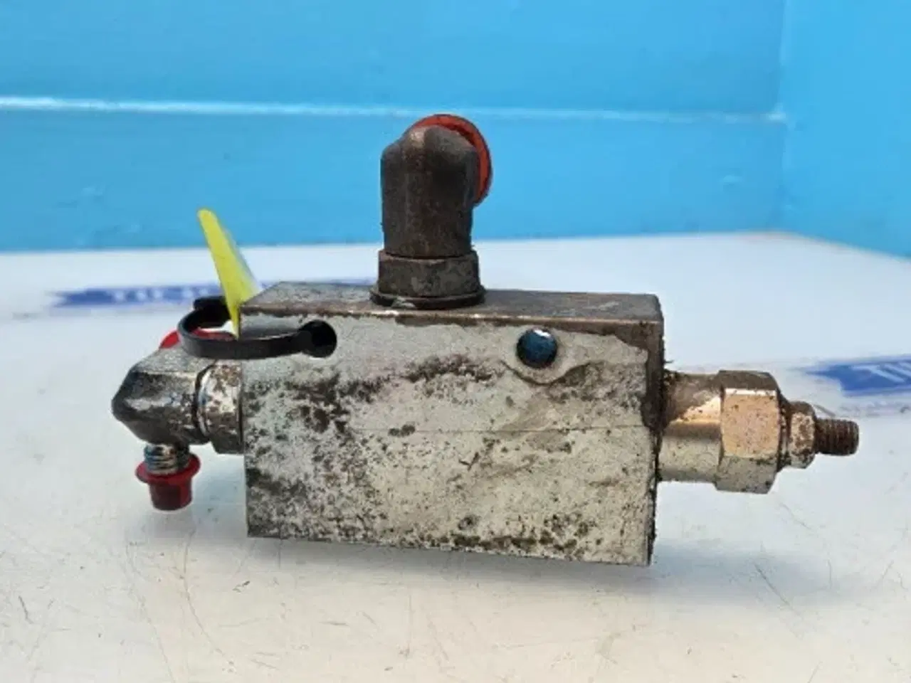 Billede 10 - Bobcat  TL38.70X  Hydraulikventil  7168745