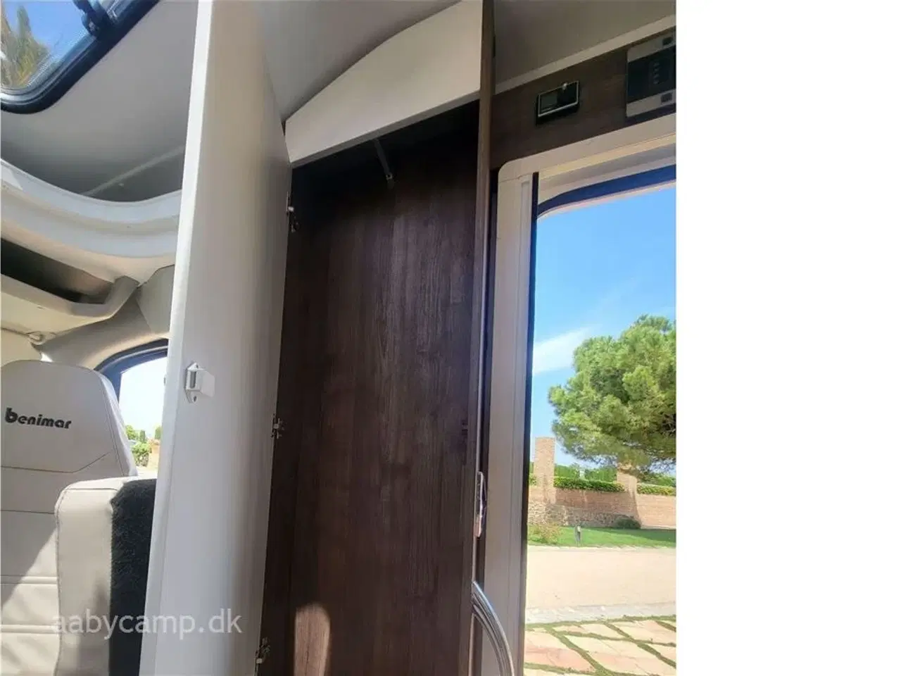 Billede 11 - 2025 - Benimar Yrteo 861 Premium   Benimar Slim Version 214 cm bred