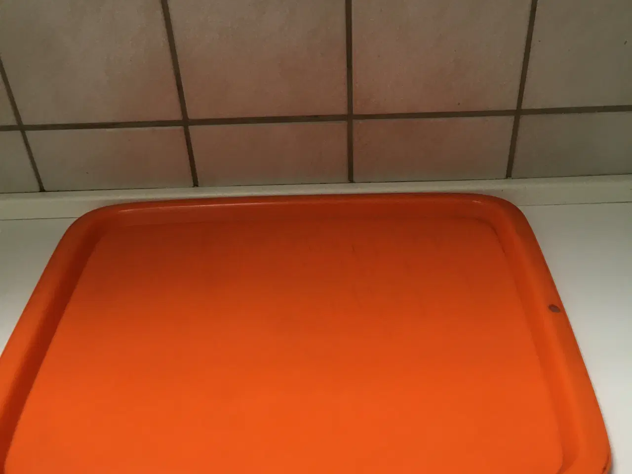 Billede 1 - Serverings bakke i orange