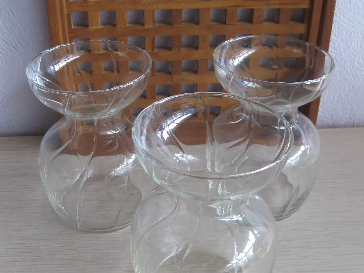 Billede 2 - Flotte, gamle hyacintglas / vaser ;-)