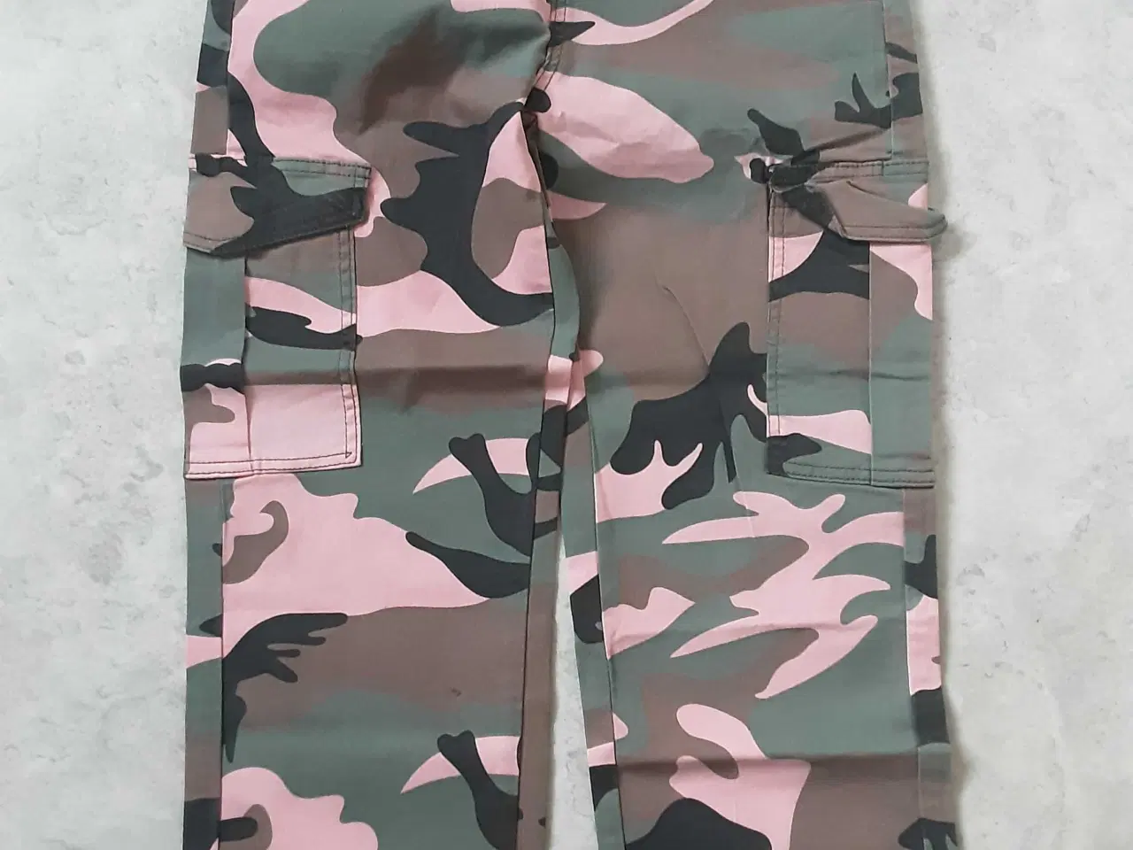 Billede 2 - Sweatshirts, Bukser sæt. Str. 38.- 42.
