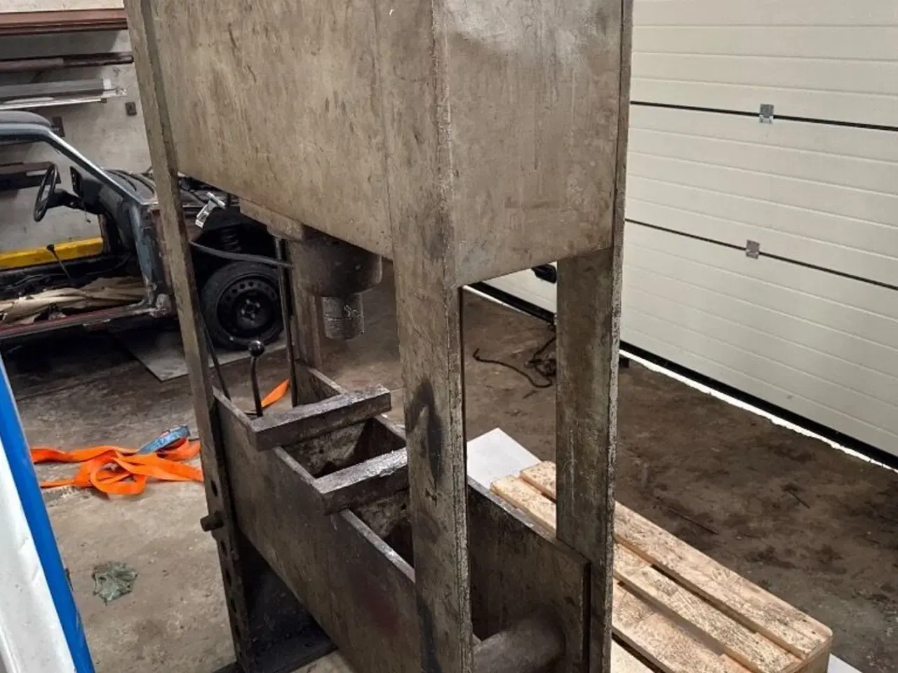 Billede 3 - STS - Stenhøj 60 ton Presser