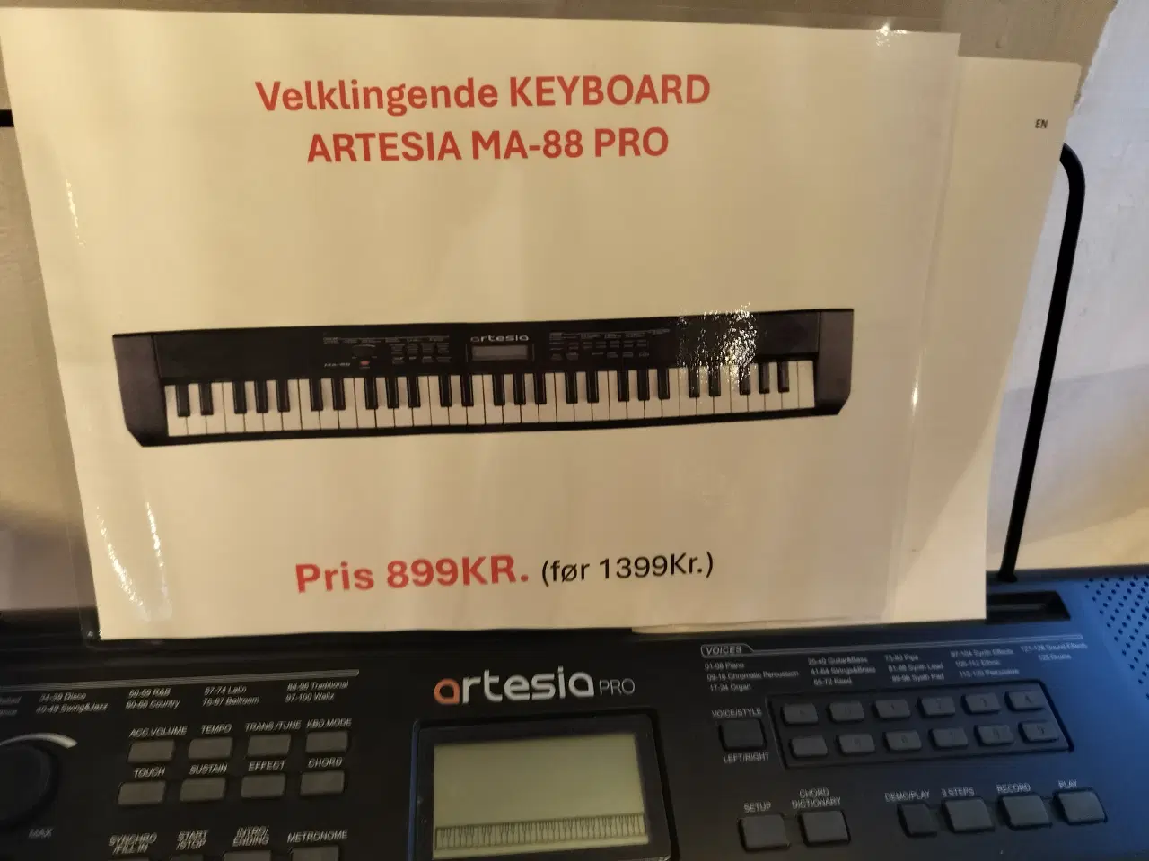Billede 2 - Velklingende keyboard 