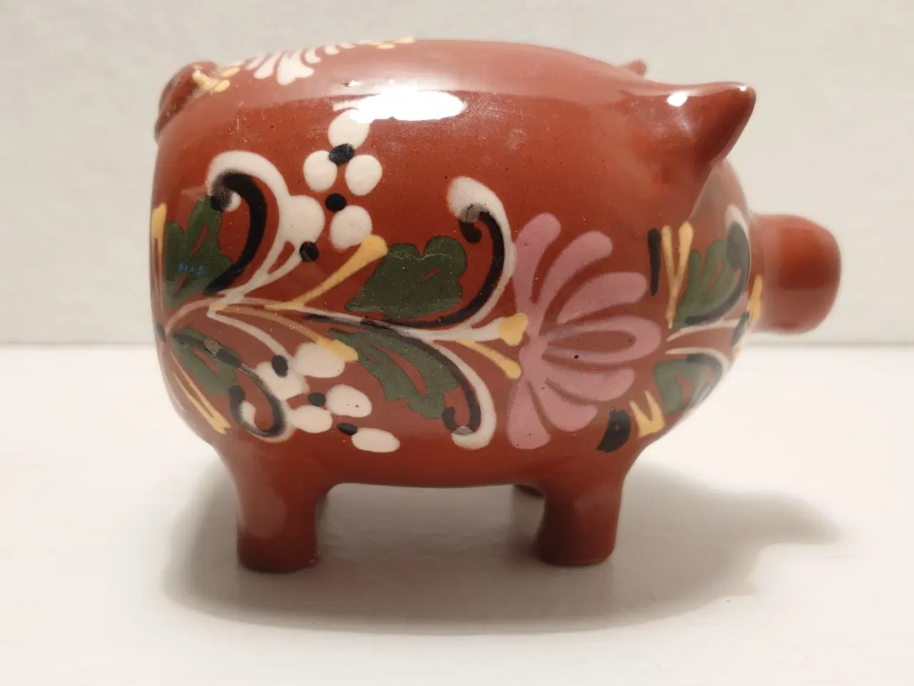 Billede 3 - Vintage keramik sparegris i almuestil. L 10,5cm