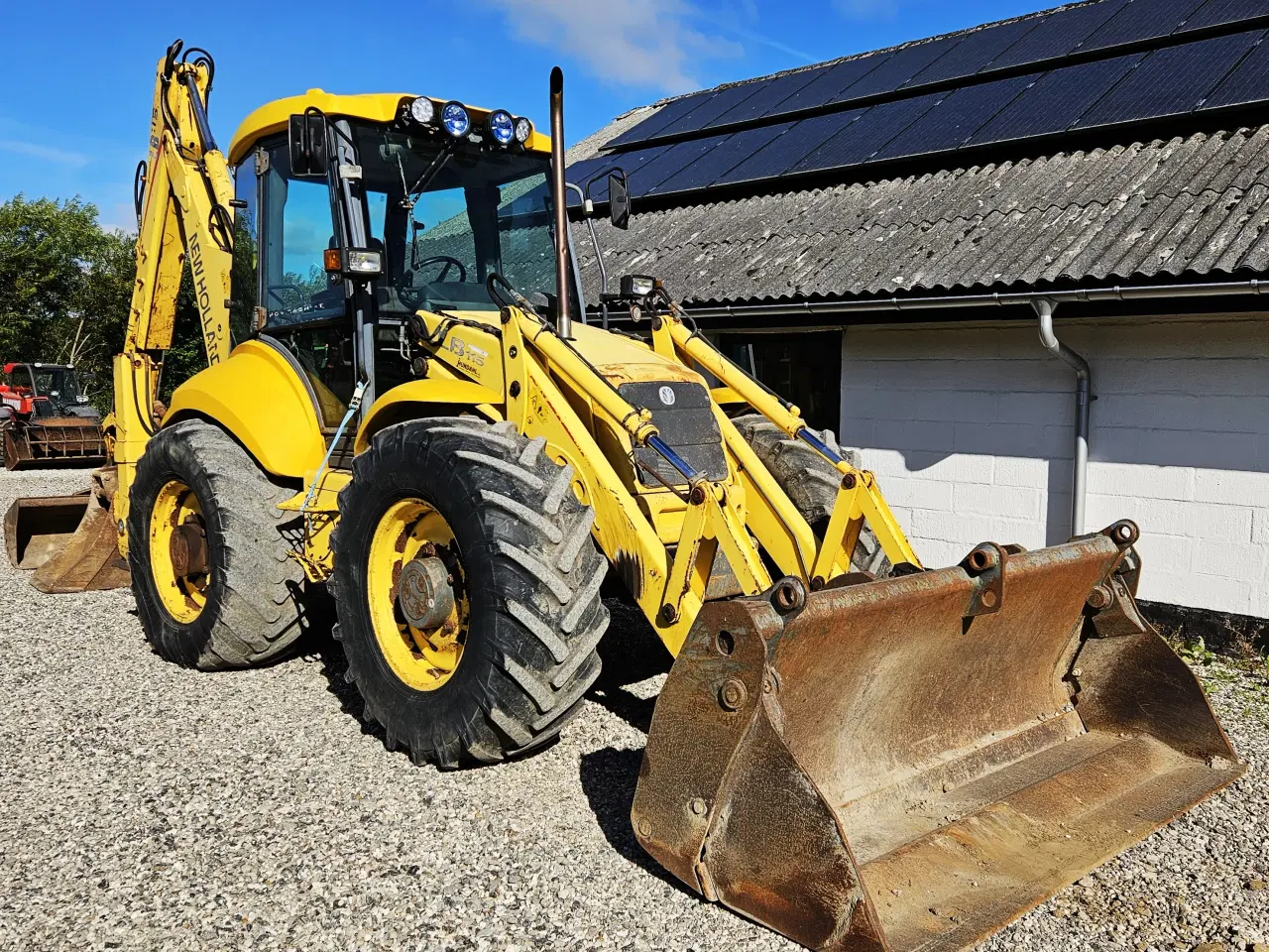 Billede 2 - New Holland LB115 / skovlsæt / udskud / 6700 timer