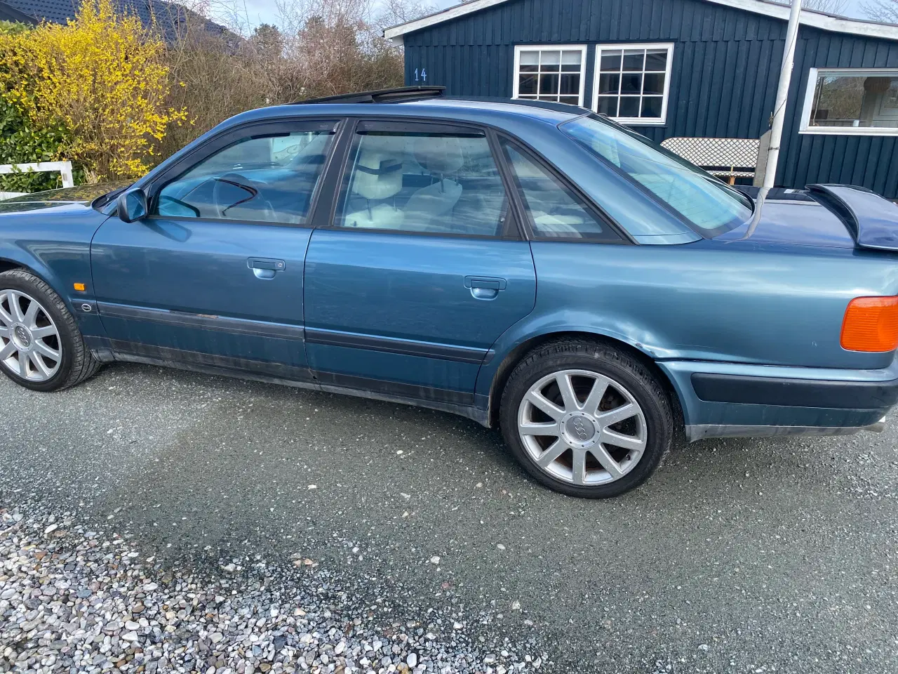 Billede 1 - Audi 100 2,3