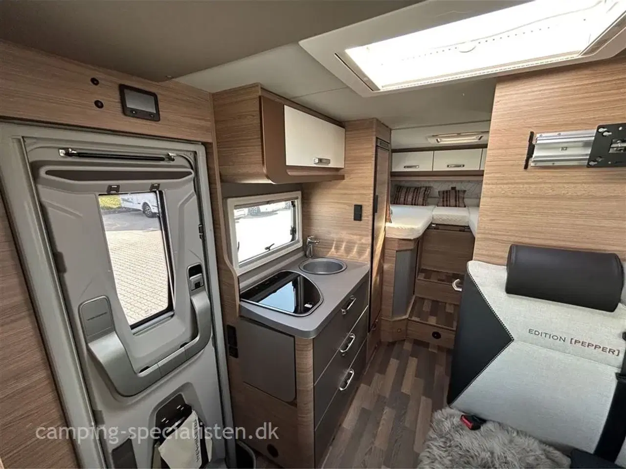 Billede 7 - 2023 - Weinsberg Pepper Edition MEG 640 Mercedes   Weinsberg Pepper Edition 640 MEG model 2023 - Mercedes-Benz - Se den nu hos Camping-Specialisten.dk