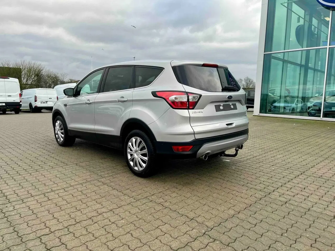 Billede 2 - Ford Kuga 2,0 TDCi 120 Titanium aut.