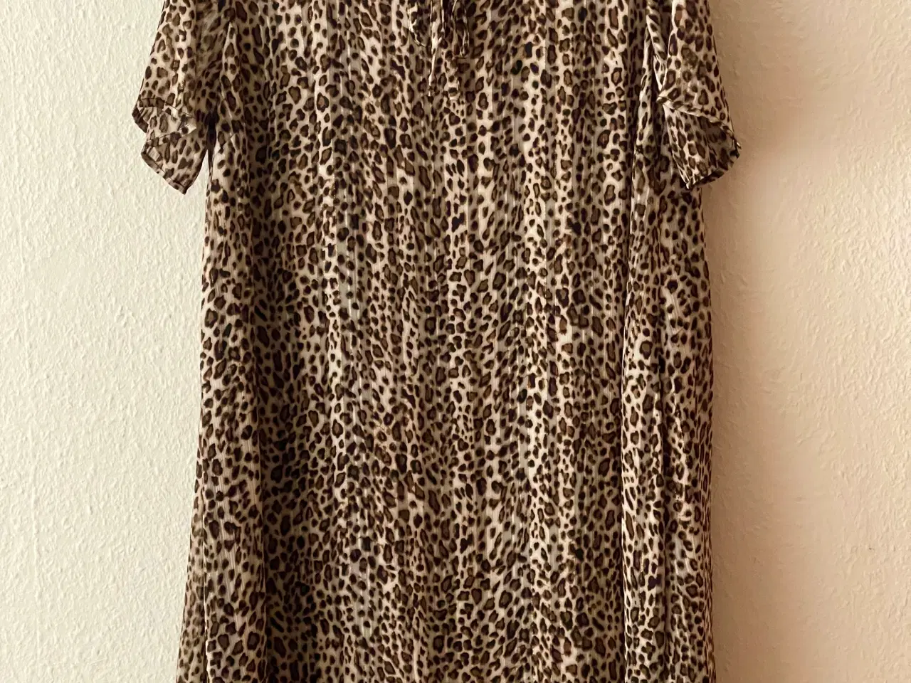 Billede 1 - Kaffe Curve kjole