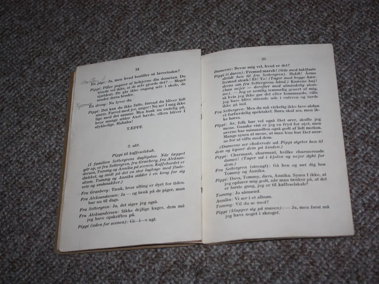 Billede 4 - Pippi Langstrømpe På farten Fotobog fra 1971