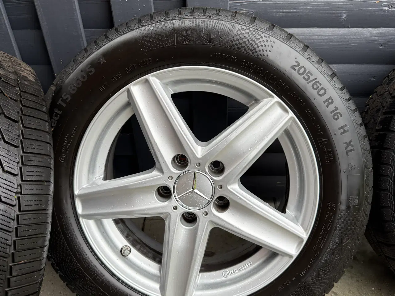Billede 3 - 16” 5x112 alufælge til Mercedes m Conti vinterdæk