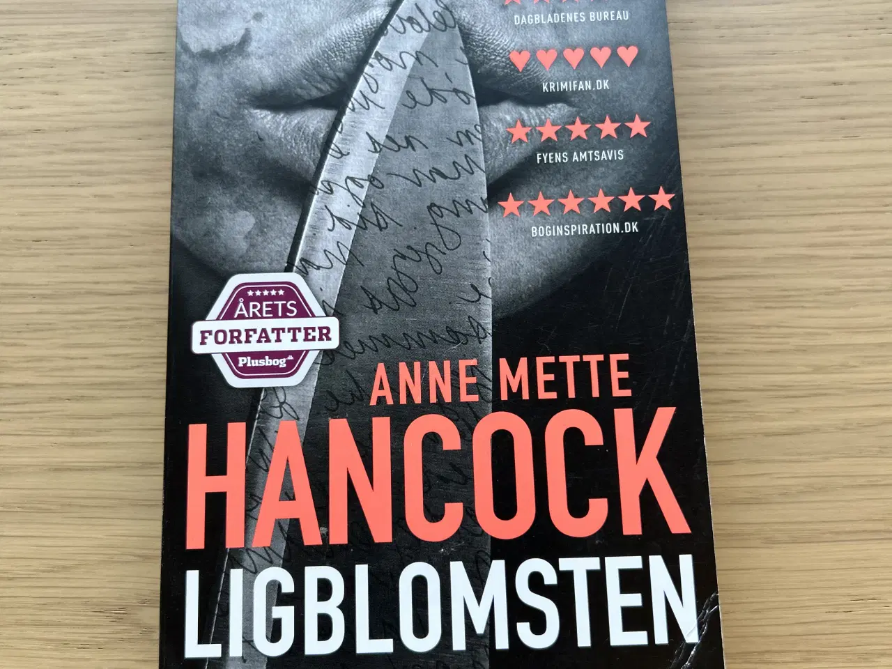 Billede 7 - Et bundle af spændende krimier!