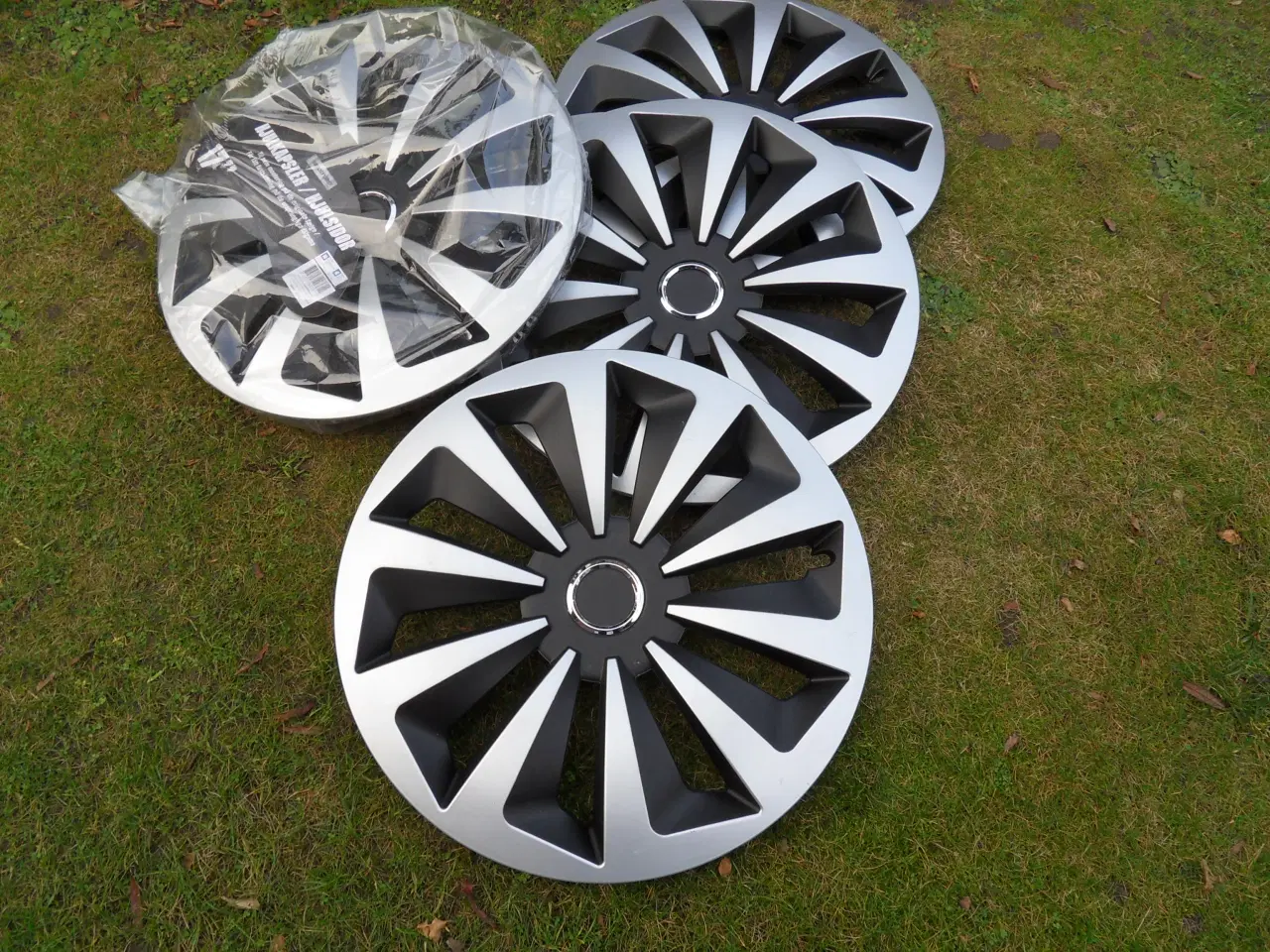 Billede 3 - HJULKAPSLER 16" OPEL og 17" Neutrale