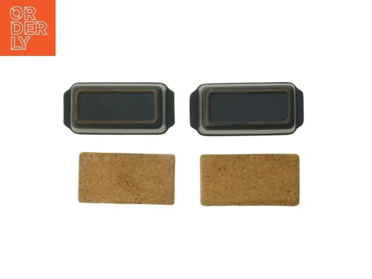 Billede 4 - Sæt med to rektangulære brødforme med korkunderlag (str. 18x8,5 cm)