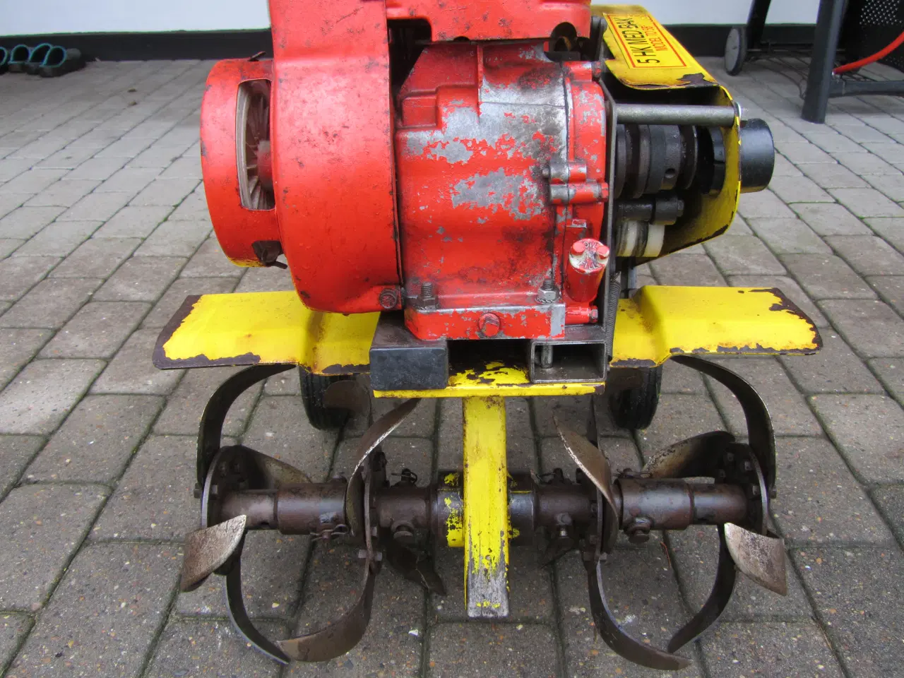 Billede 3 - Texas havefræser 5 HK med bak, defekt