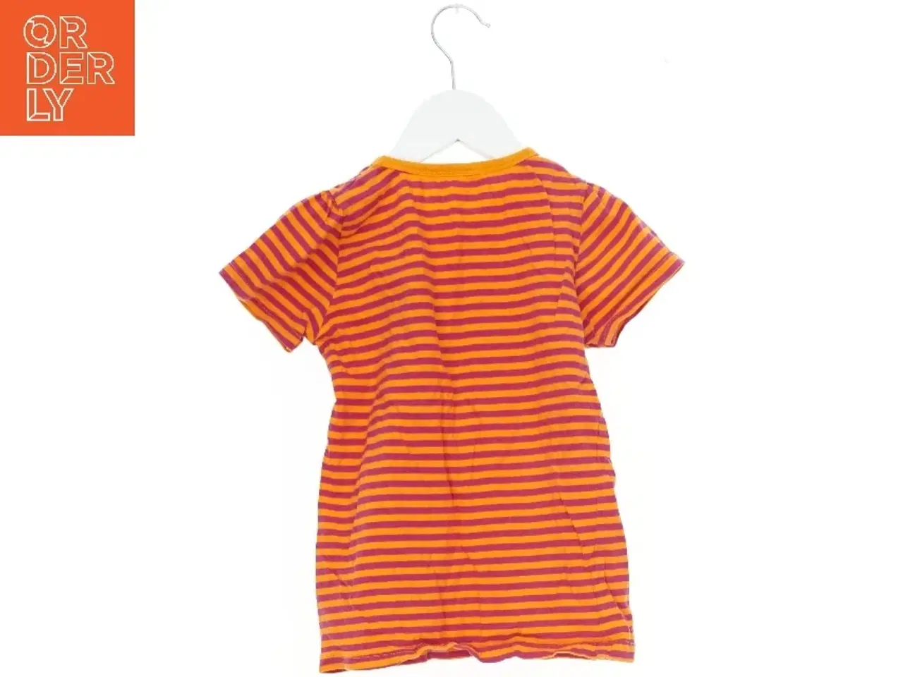 Billede 2 - Stribet T-shirt med hjerteprint fra Friends (str. 122)