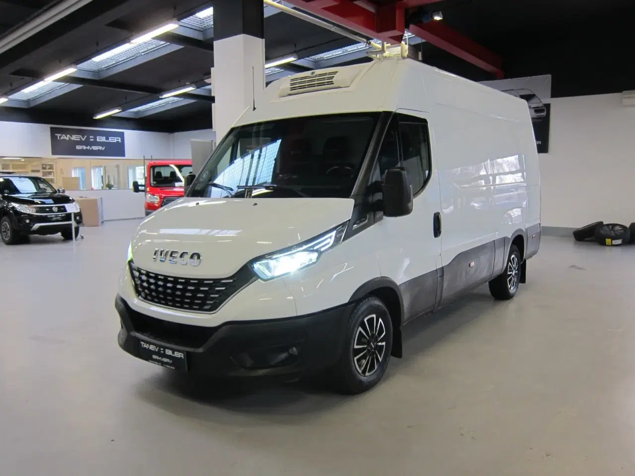 Billede 1 - Iveco Daily 2,3 35S16 12m³ Kølevogn AG8