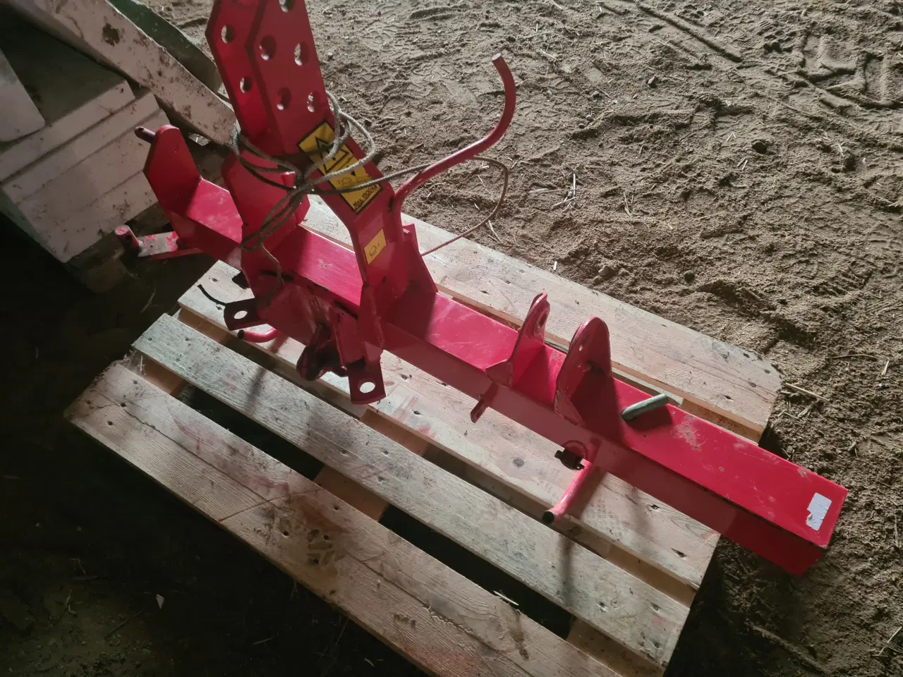 Billede 2 - trepunkt ophæng til en taarup grønhøster