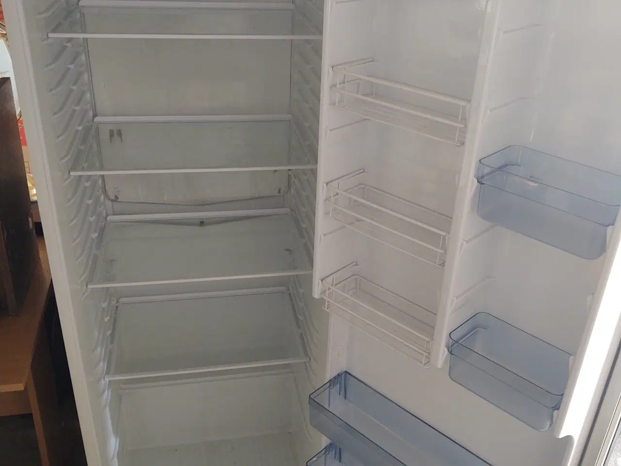 Billede 1 - Køleskab gram fungerer som det skal 
