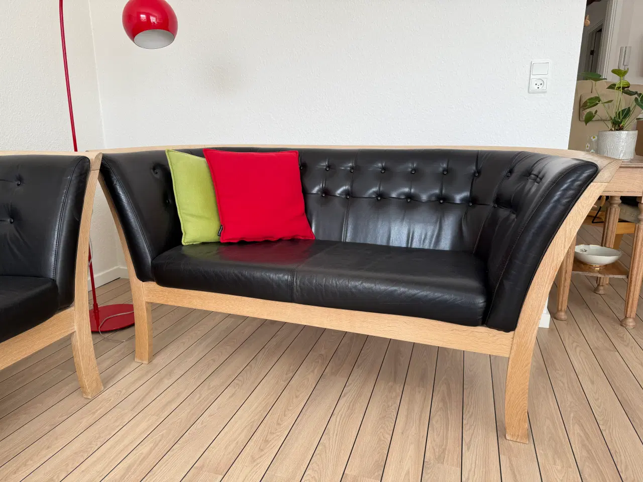 Billede 2 - Lædersofagruppe, Stouby Maria