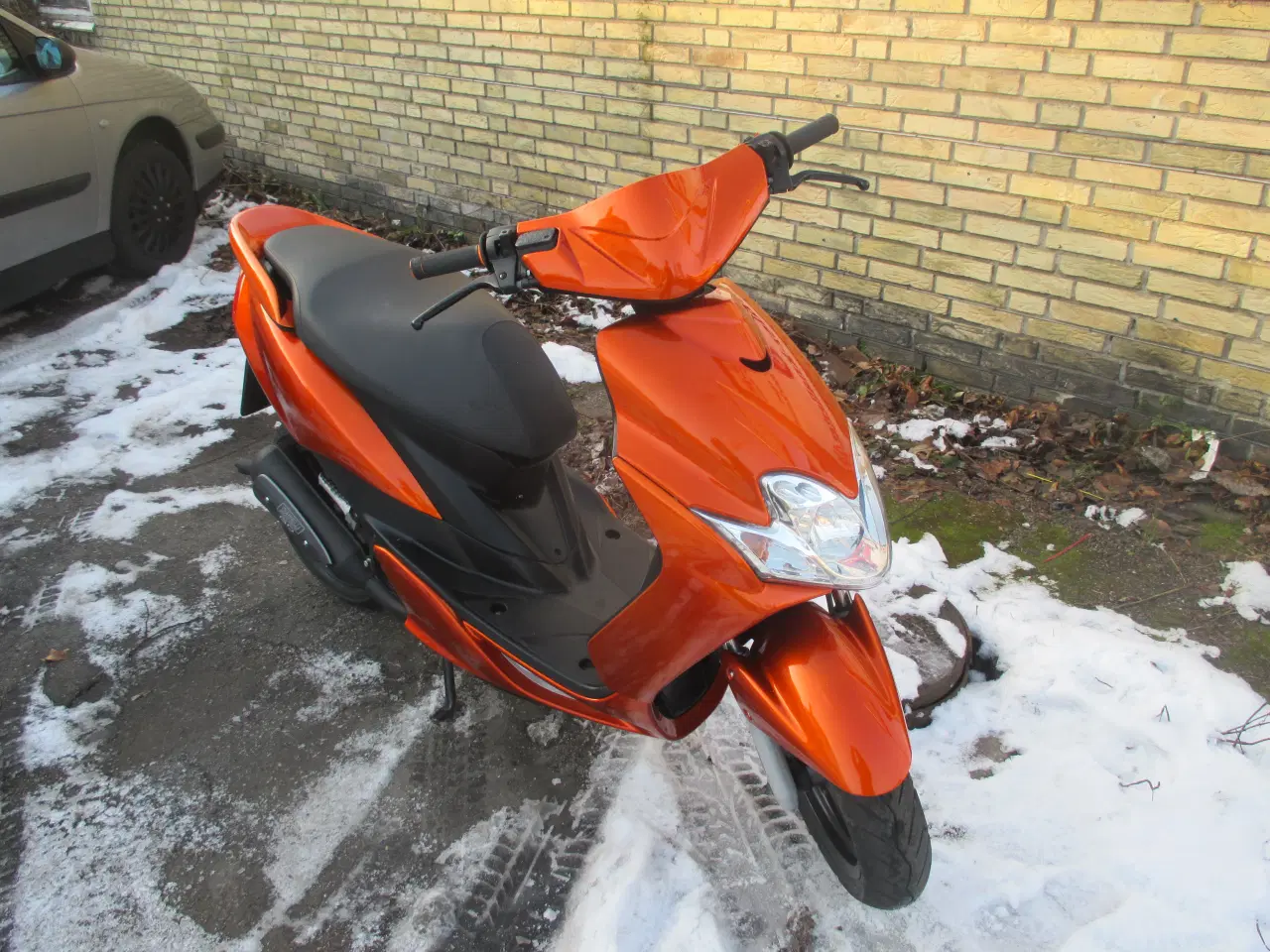 Billede 1 - søger en Yamaha scooter
