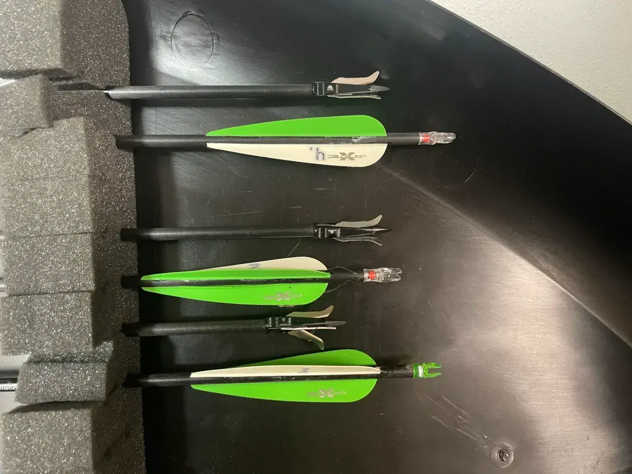 Billede 6 - Links buer 2 stk