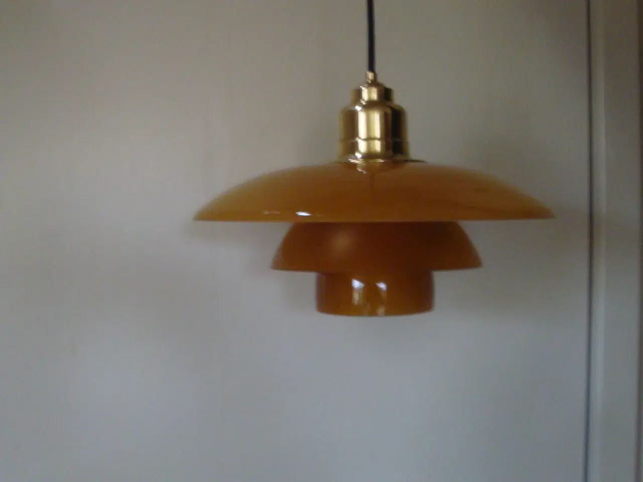 Billede 2 - 1 TILBAGE Ph pendler 3 1/2 - 3 rav glas + messing