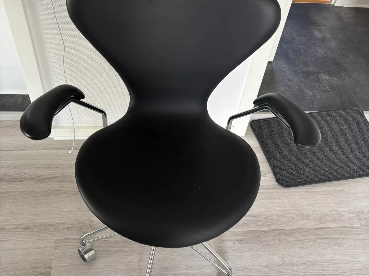 Billede 1 - Syver Kontorstol Arne Jacobsen