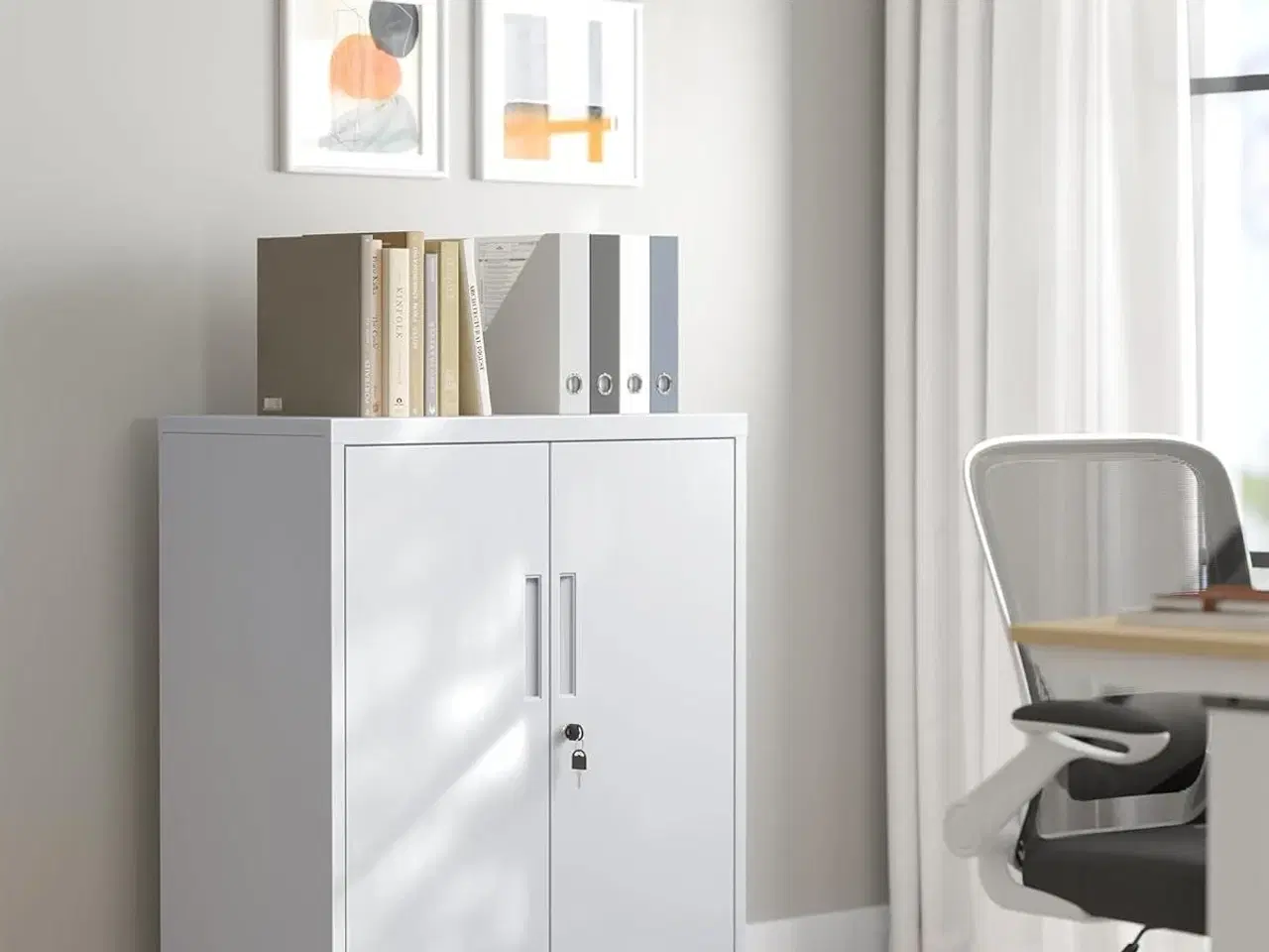 Billede 4 - Opbevaringsskab stål låsbart, 2 døre, grå, med hylder 80×90×40 cm