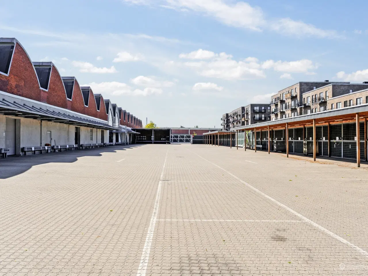 Billede 6 - Lager-og kontorlokaler med indhegnet gårdareal