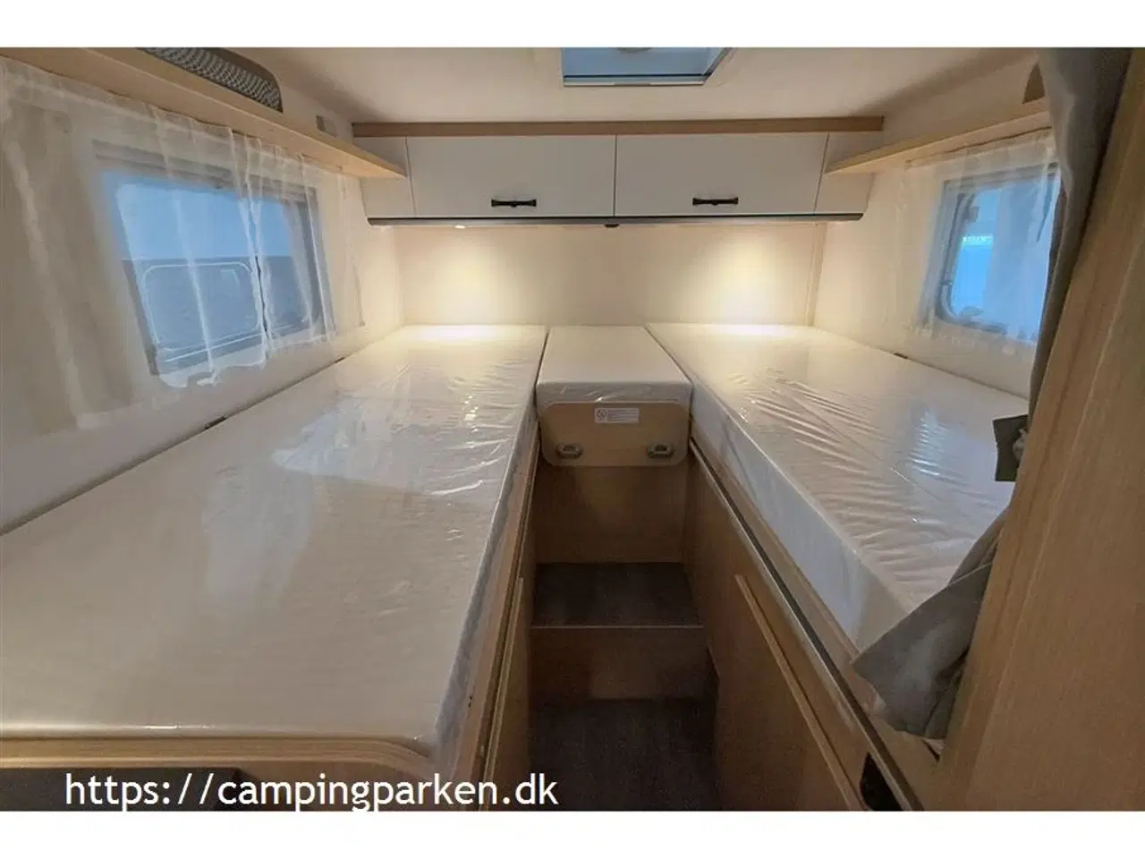 Billede 9 - 2025 - SunLight VAN V66 Adventure   Sunlights populære smalle Van med enkeltsenge - 140hk og automatgear!