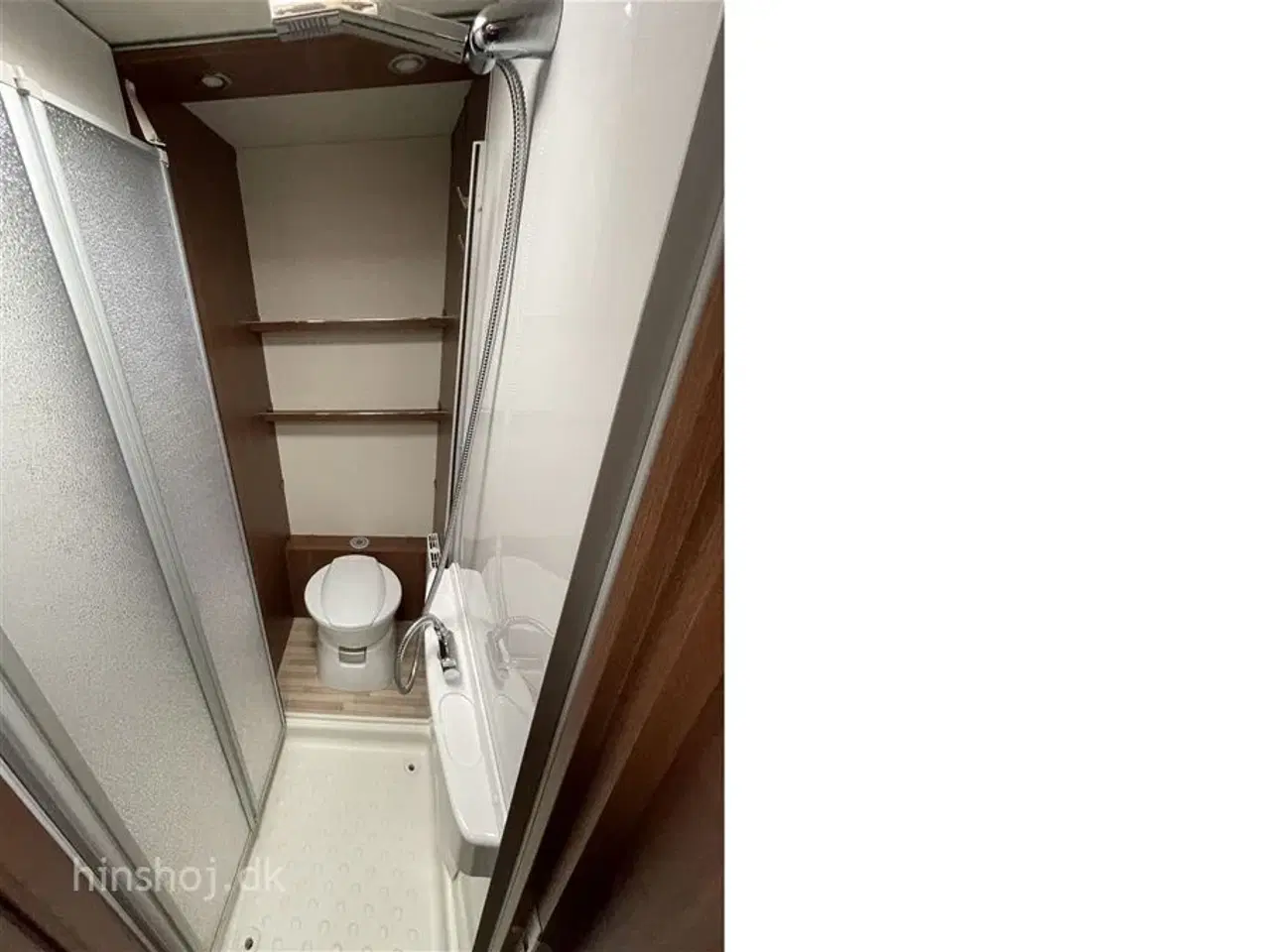 Billede 12 - 2018 - LMC Maestro 735 K Alde   Lækker Familie vogn med Alde centralvarme fra LMC fra Hinshøj Caravan A/S