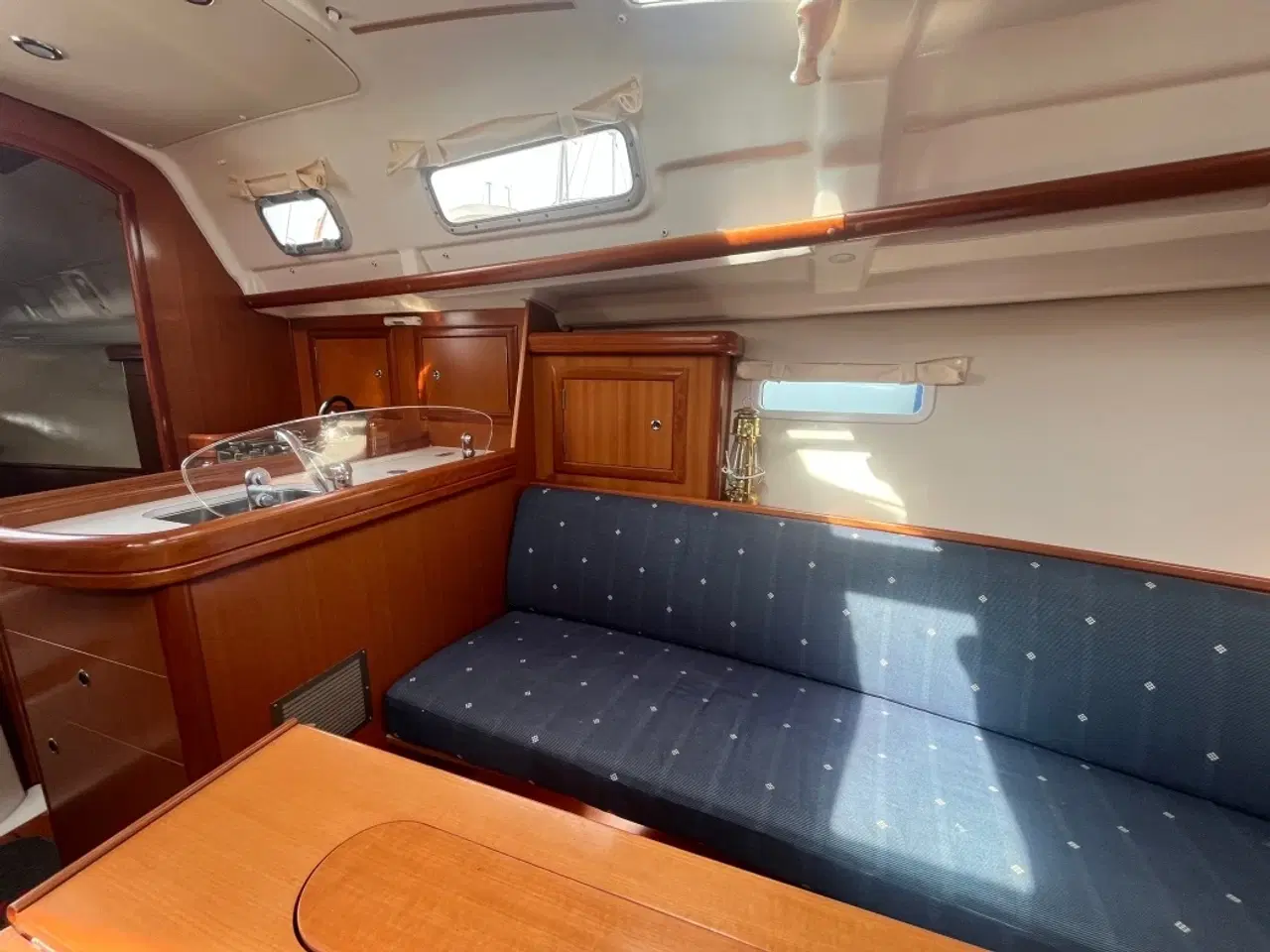 Billede 9 - Beneteau Oceanis 323 Clipper  -  RESERVERET