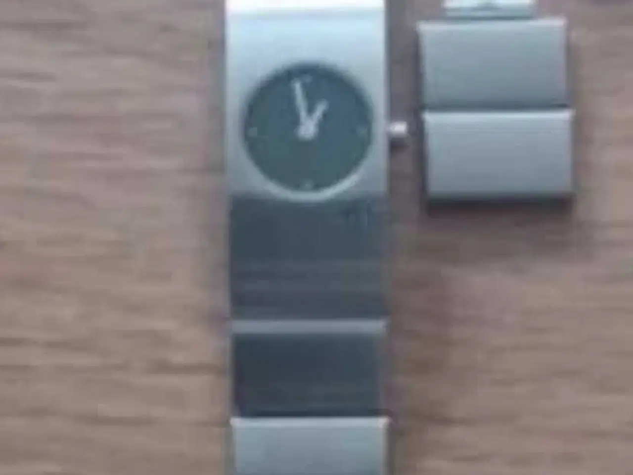 Billede 2 - Esprit klassisk dameur