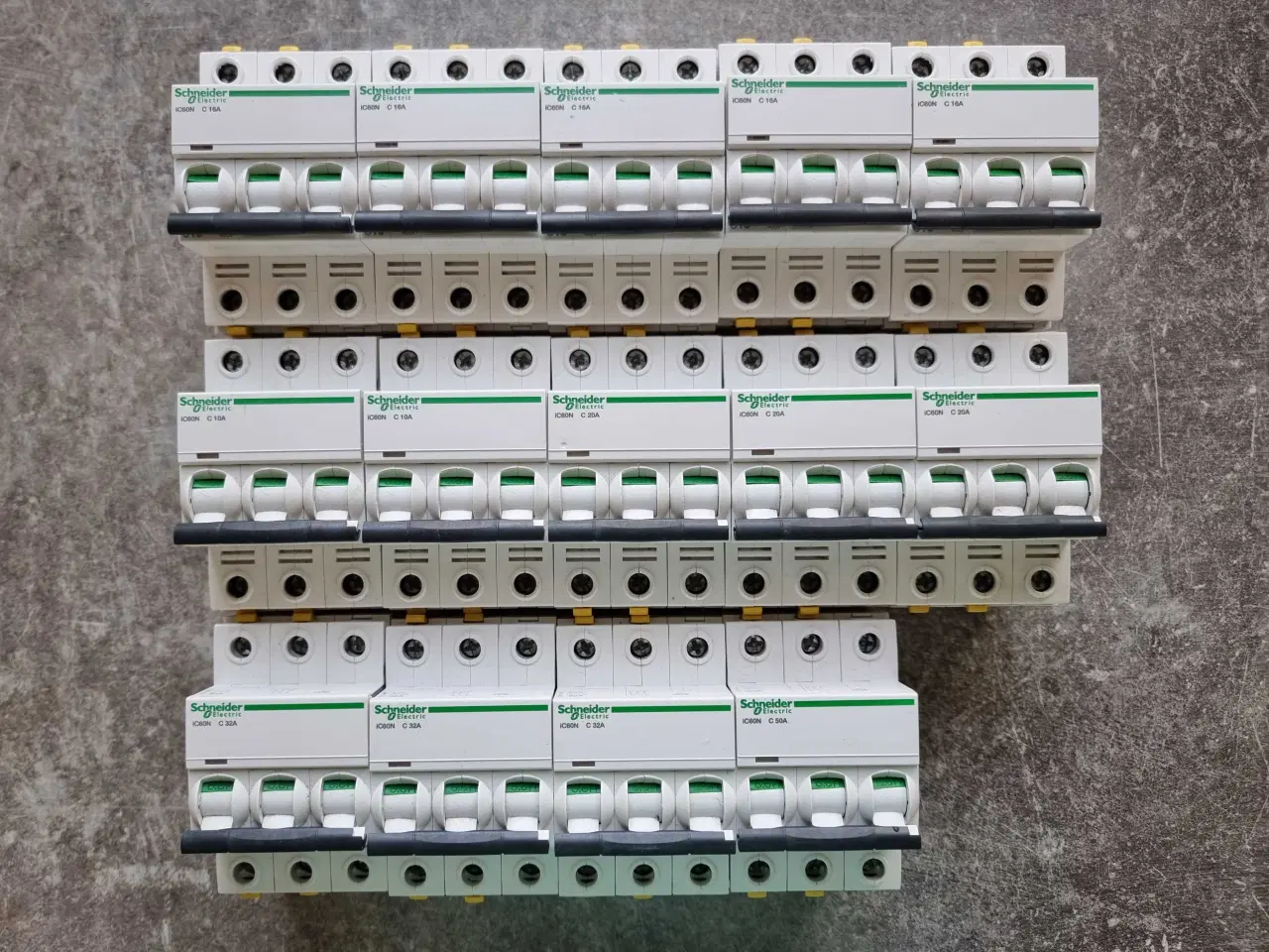 Billede 1 - Automatsikringer 3P, C, 10-50A