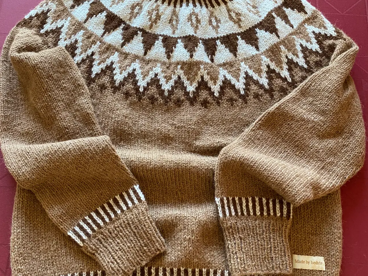 Billede 2 - Hjemmestrikket trøje, Alpaca
