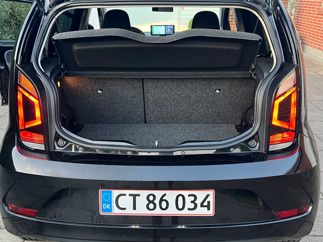 Billede 13 - Velholdt Vw Up