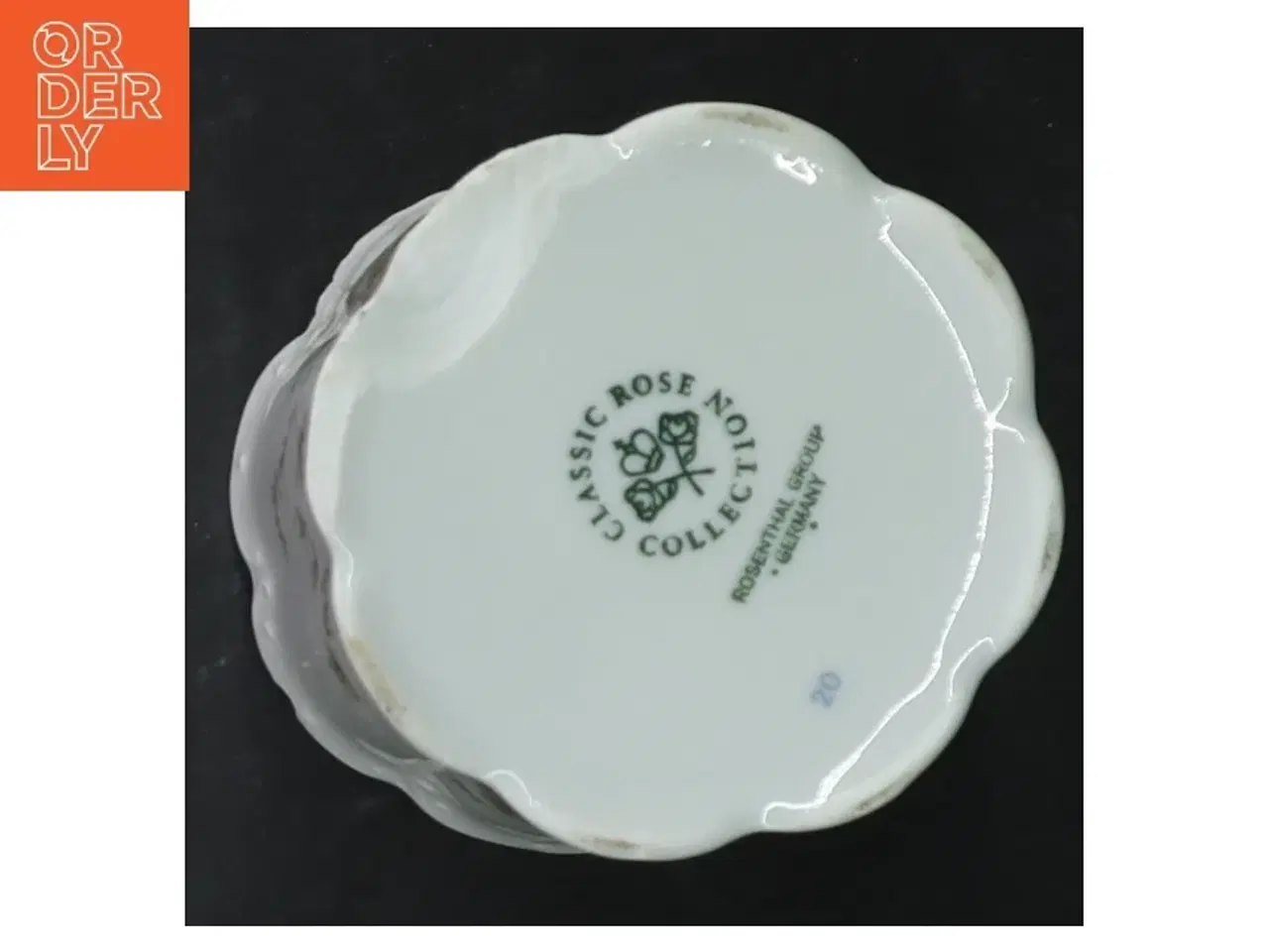Billede 4 - Rosenthal Classic Rose porcelænsvase fra Rosenthal (str. Ø. 9,5 cm. længde, 8 cm)