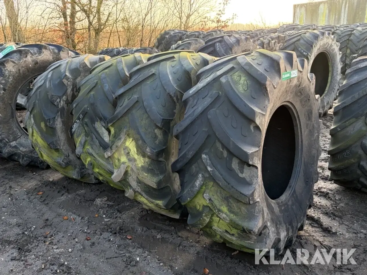 Billede 2 - Landbrugsdæk Michelin  + Kleber 600/70R28 4 styk