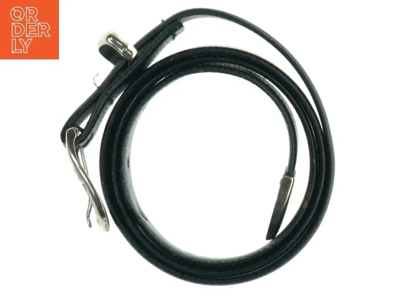 Billede 2 - Sort/blåt læderbælte med metalspænde (str. 82 cm - første hul)