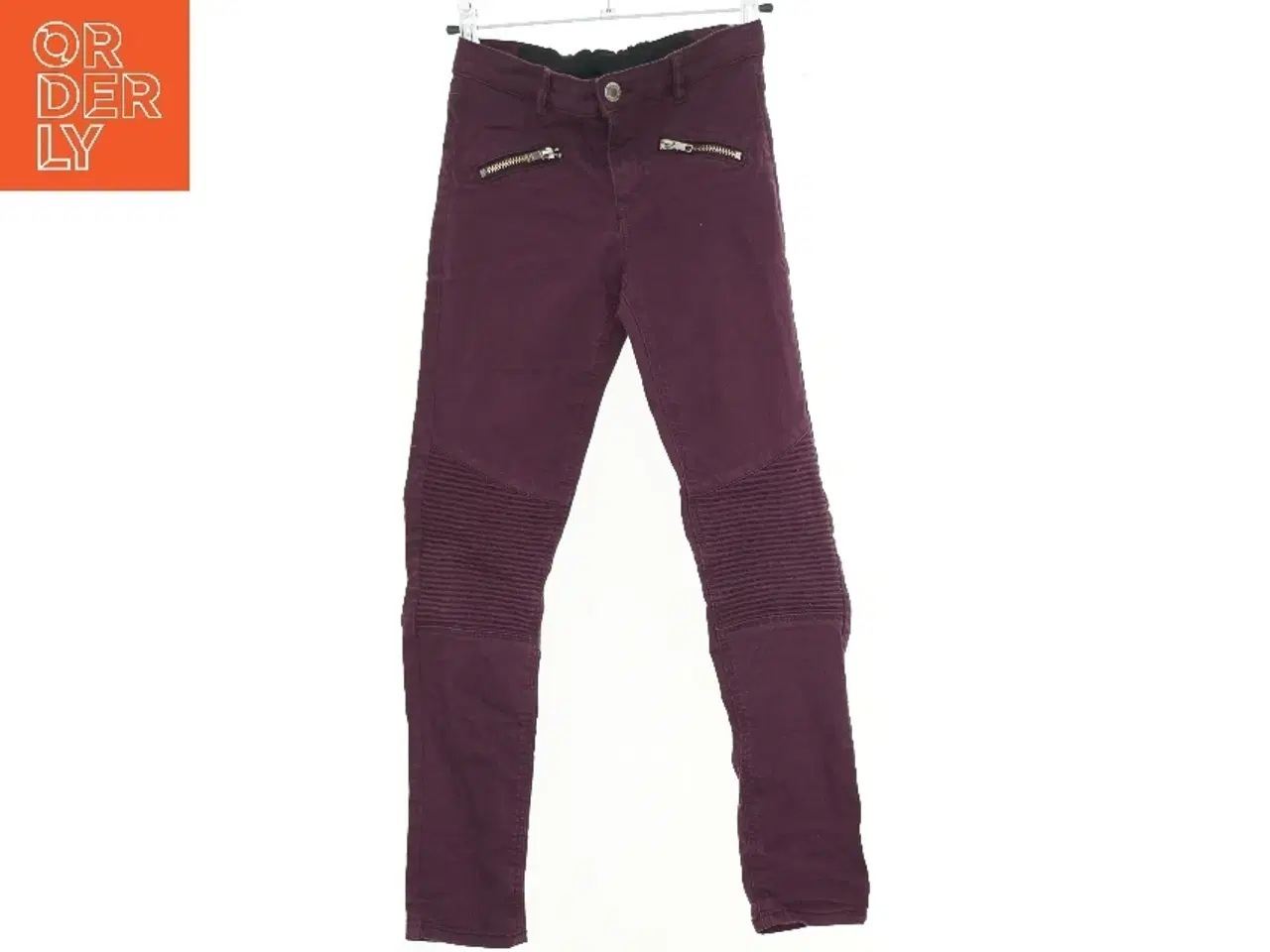 Billede 1 - Bukser fra H&M (str. 146 cm)