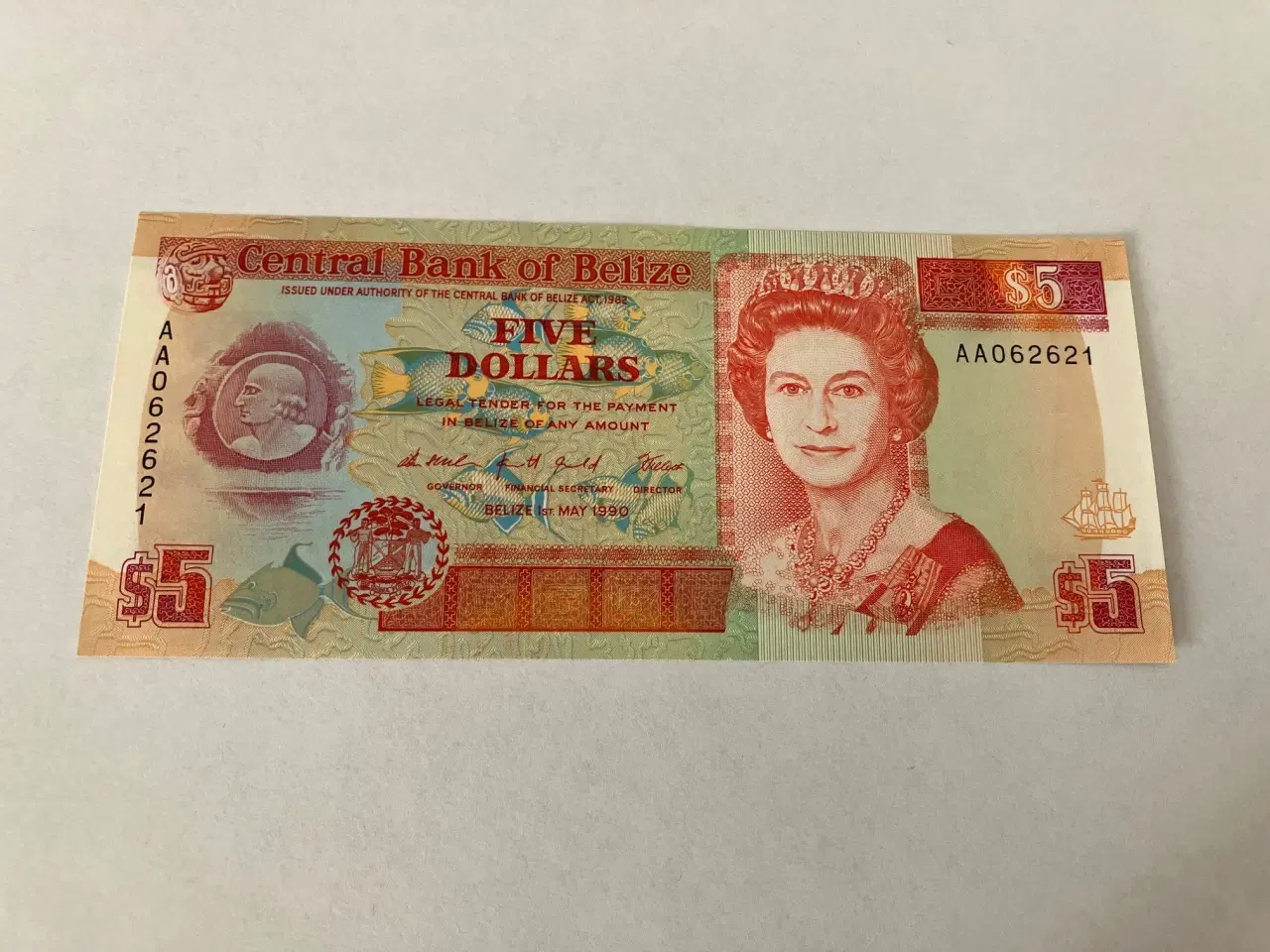 Billede 1 - 5 Dollars Belize 1990